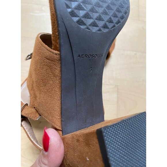 AEROSOLES "Emmex" tan faux suede block heel ankle strap Women NEW sandal - Picture 9 of 9